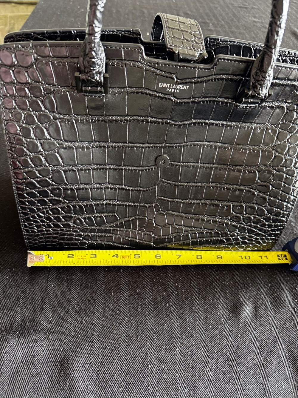 Top Handle Black Croc-Embossed Vegan Leather Bag crossbody strap - Picture 4 of 12